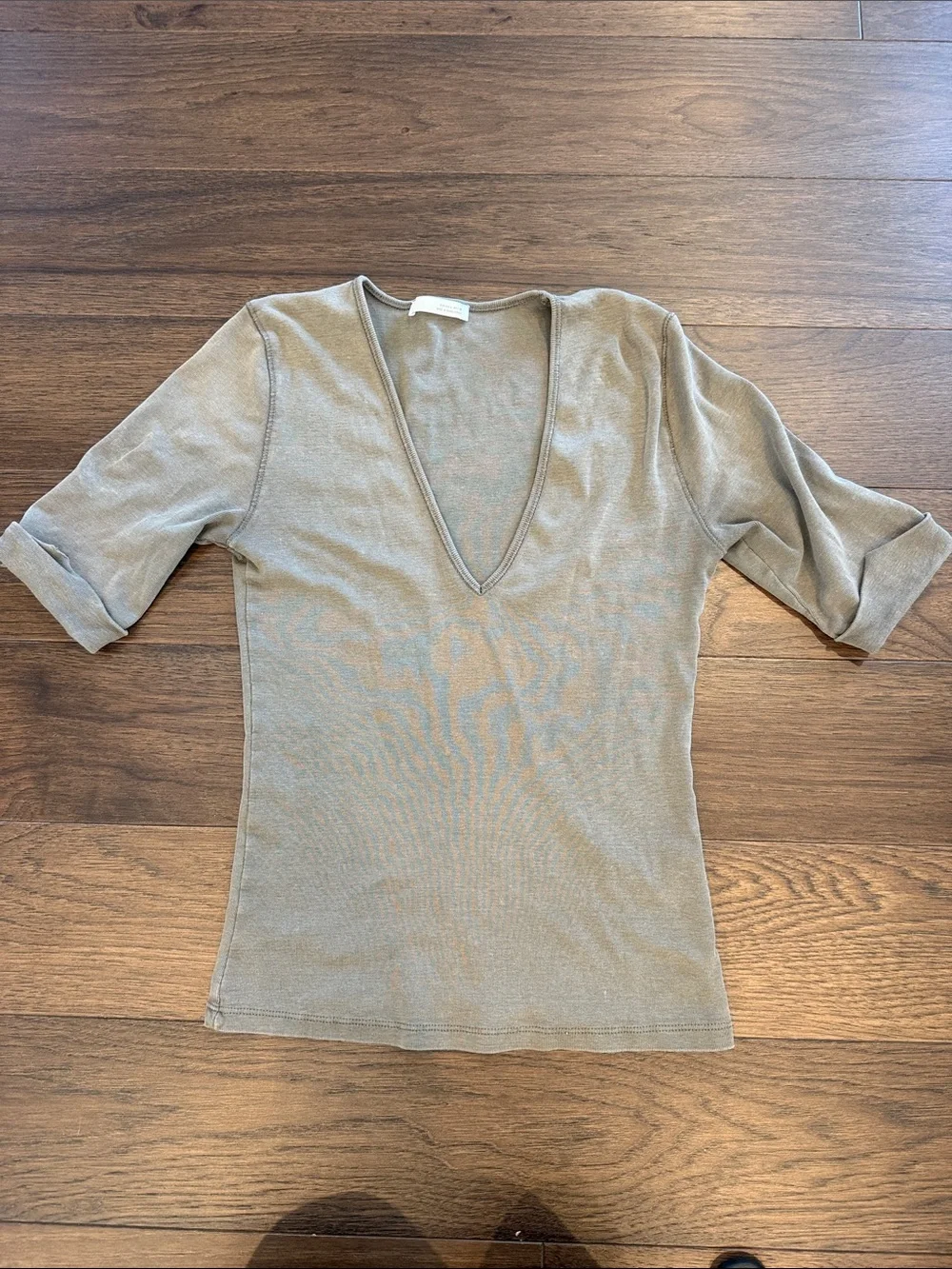 Zara Taupe V-Neck Short Sleeve Cuffed Sleeve Knit Top Size Large - C27-114